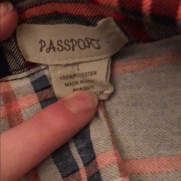 Red women’s plaid shirt - Picture 3 of 4